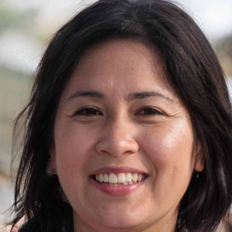 Elena Tran, Senior Market Analyst